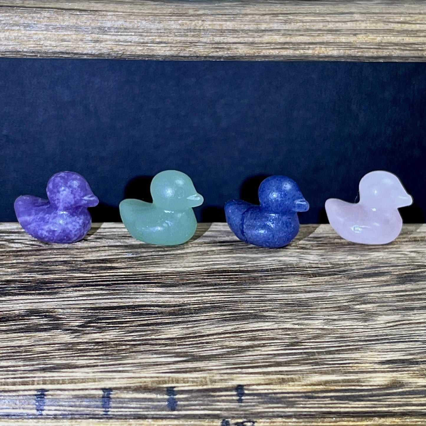 Mini colorful material carvings-Duck