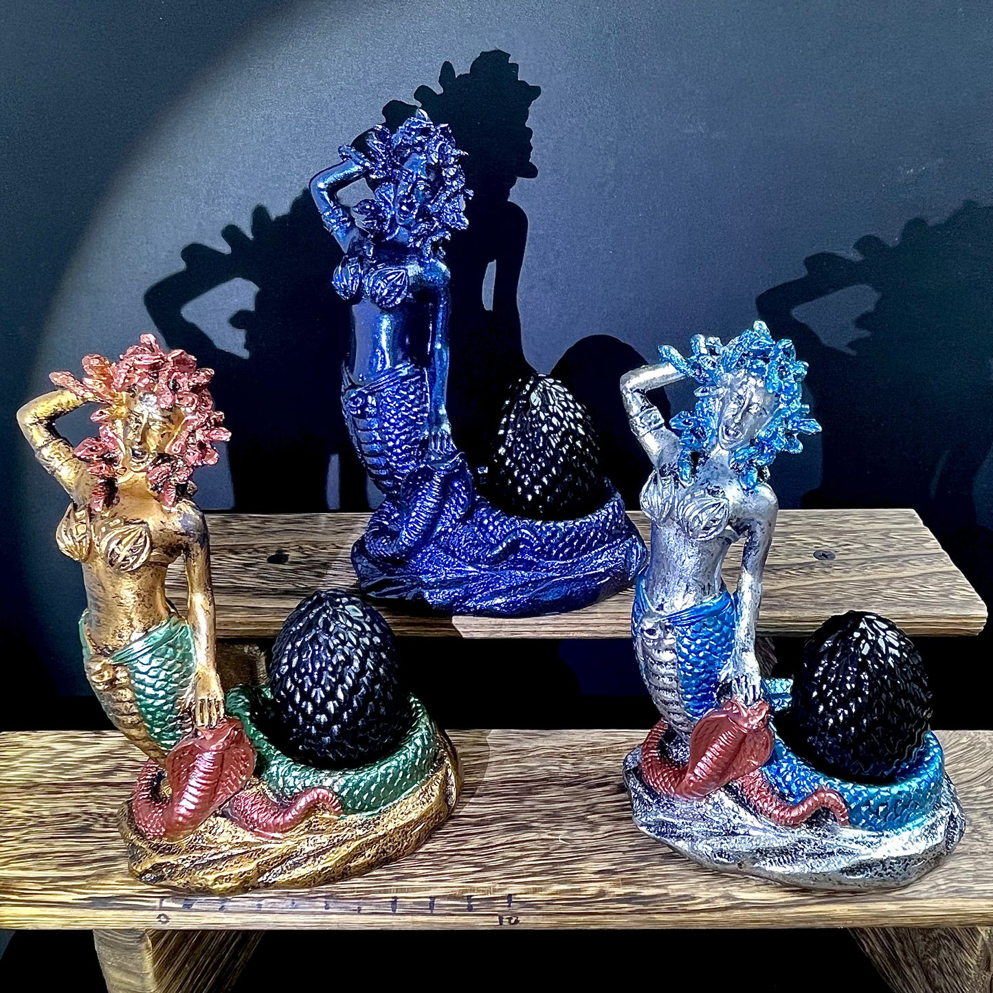 Resin Medusa Sphere Holder