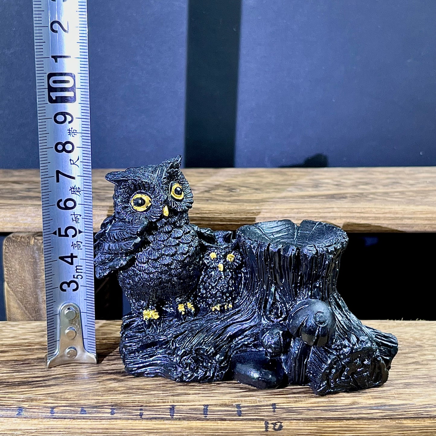 Resin Double Owl Sphere Holder