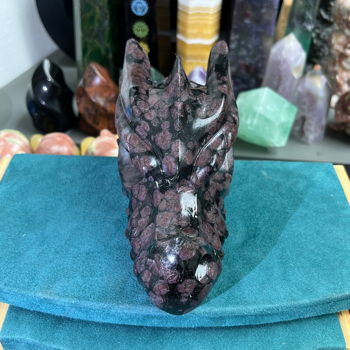 Garnet dragon head