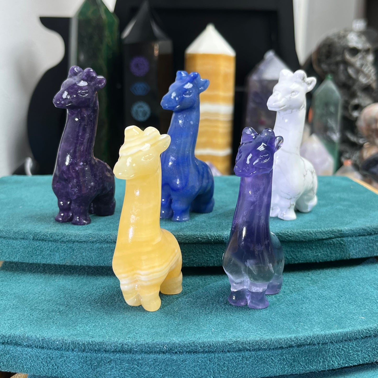 Giraffe carvings