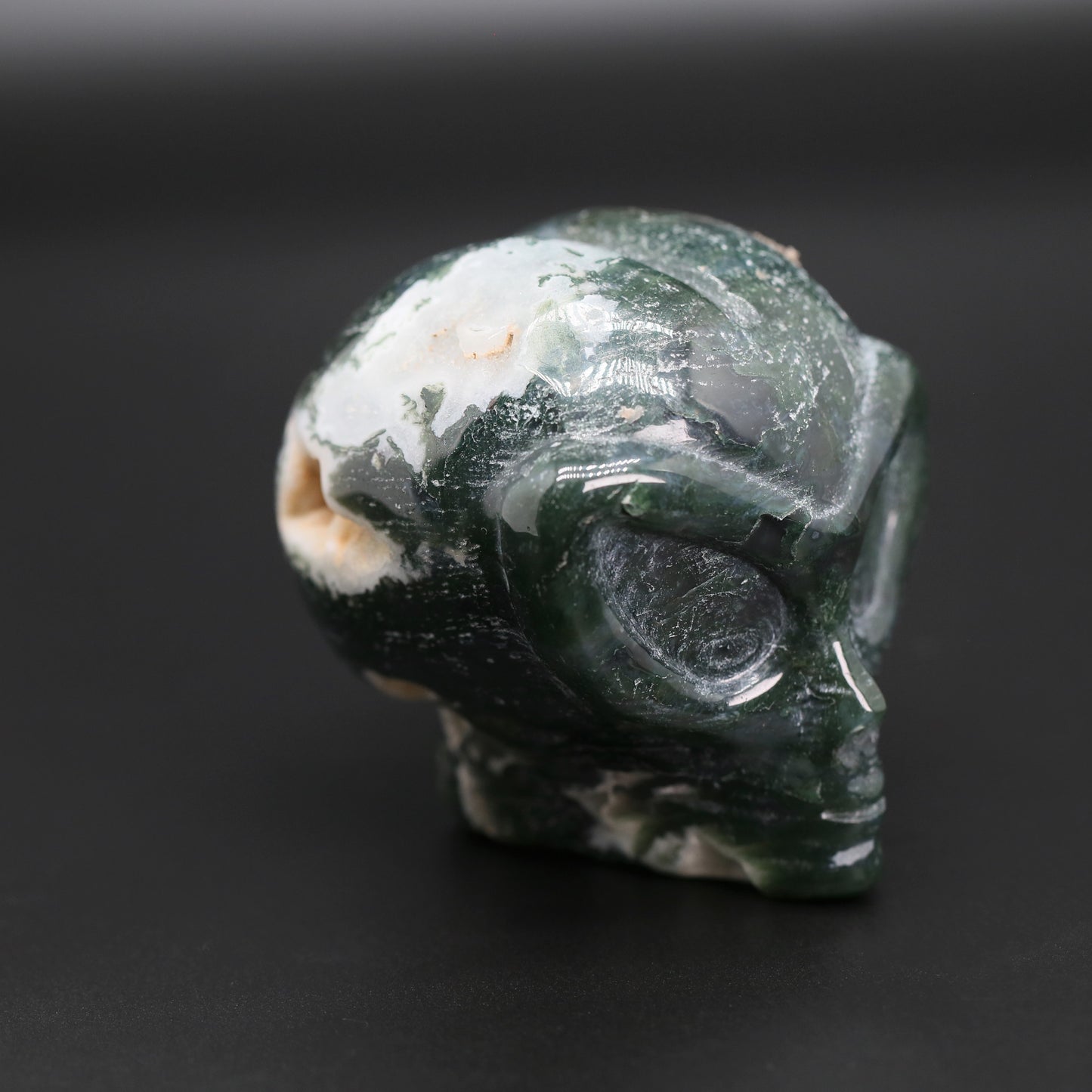 Moss agate alien head