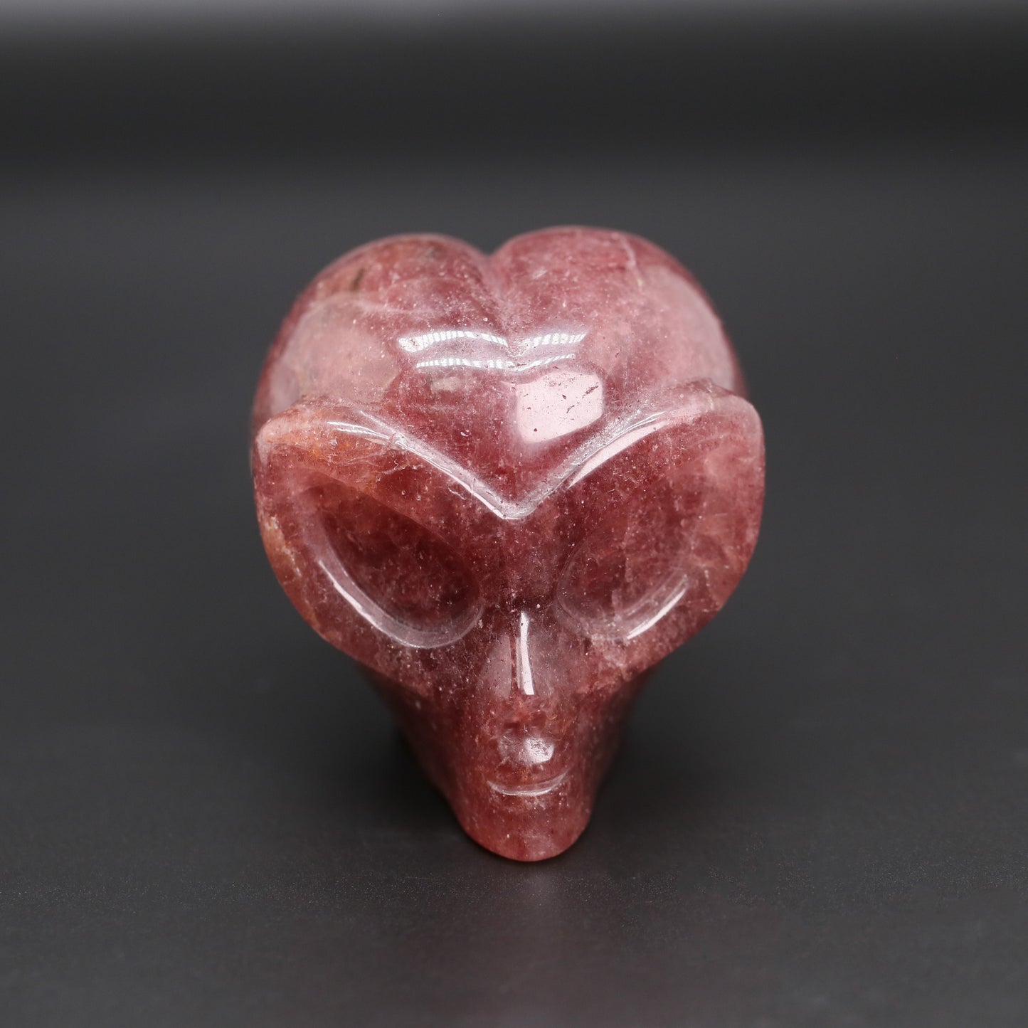 Strawberry quartz alien head