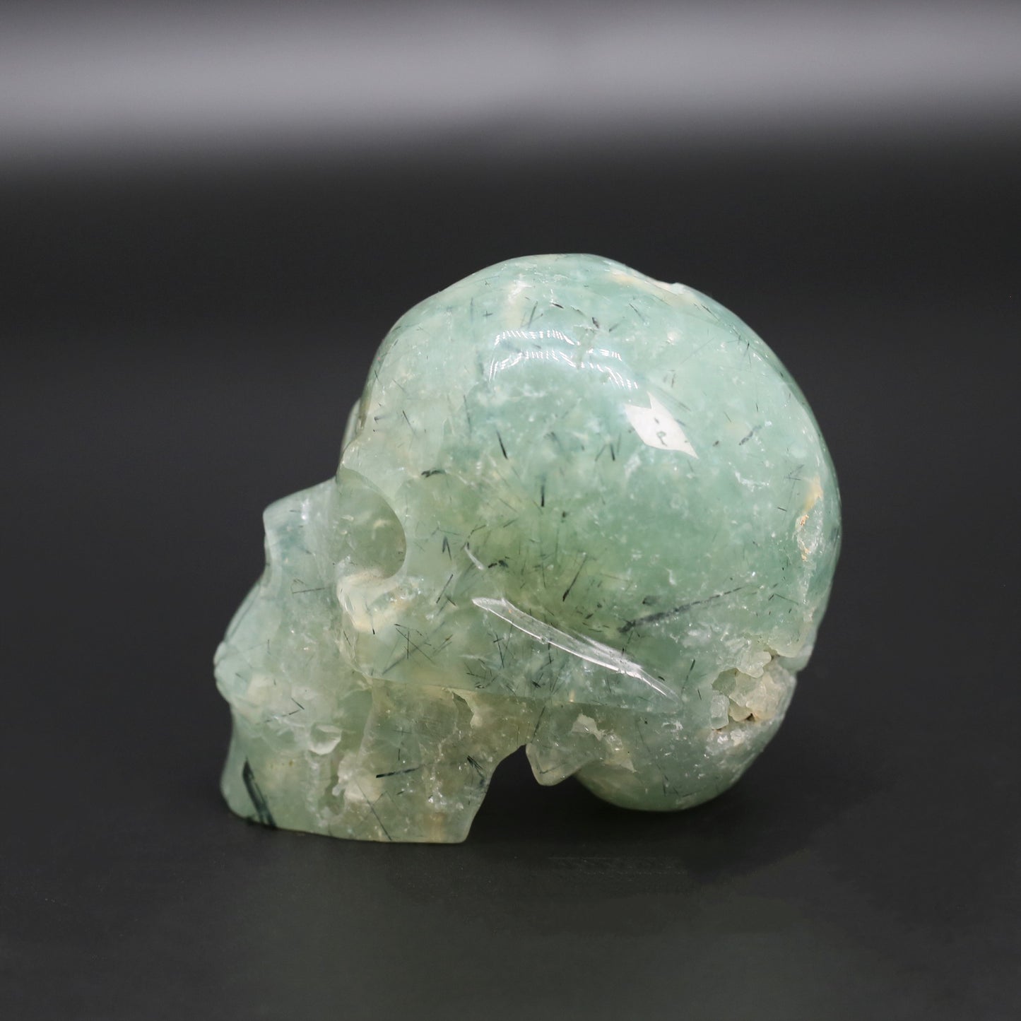 Prehnite skull