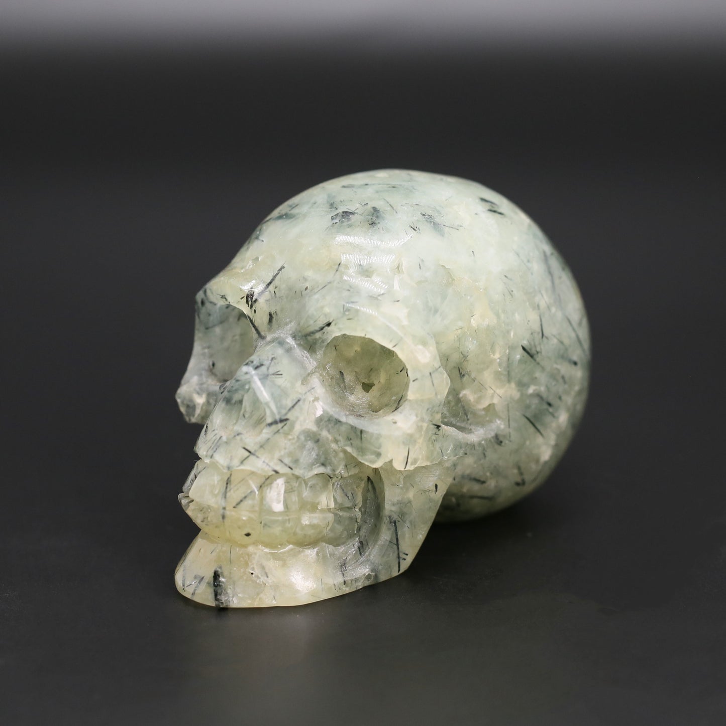 Prehnite skull