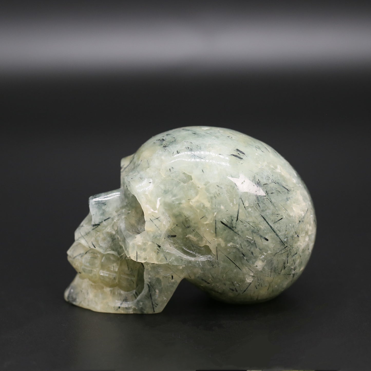 Prehnite skull