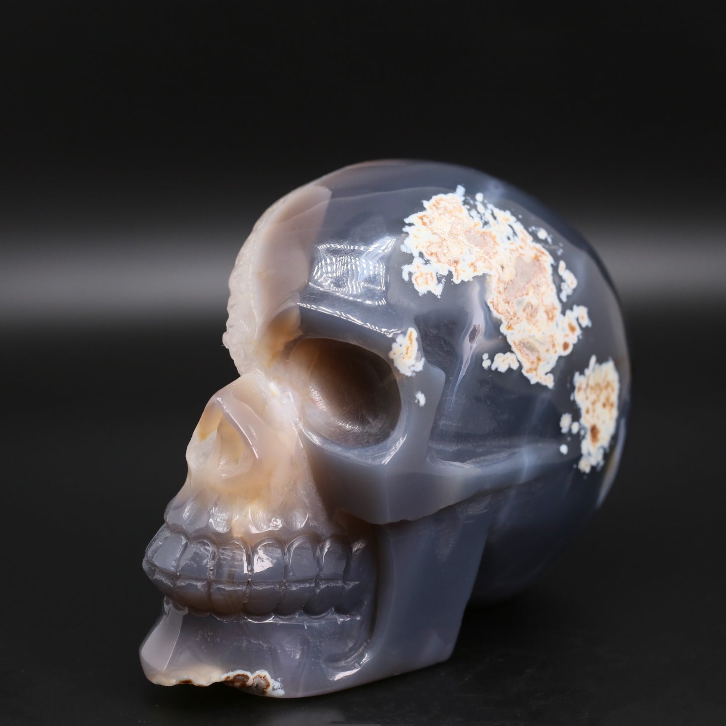 Druzy agate skull