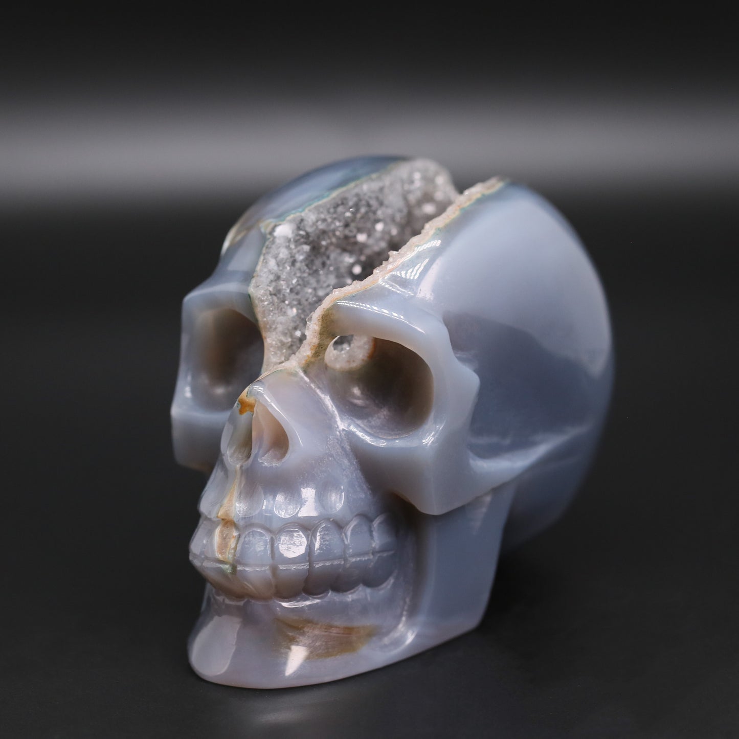 Druzy agate skull