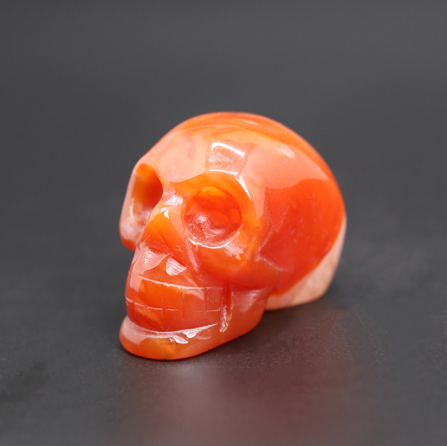 Sardonyx skull