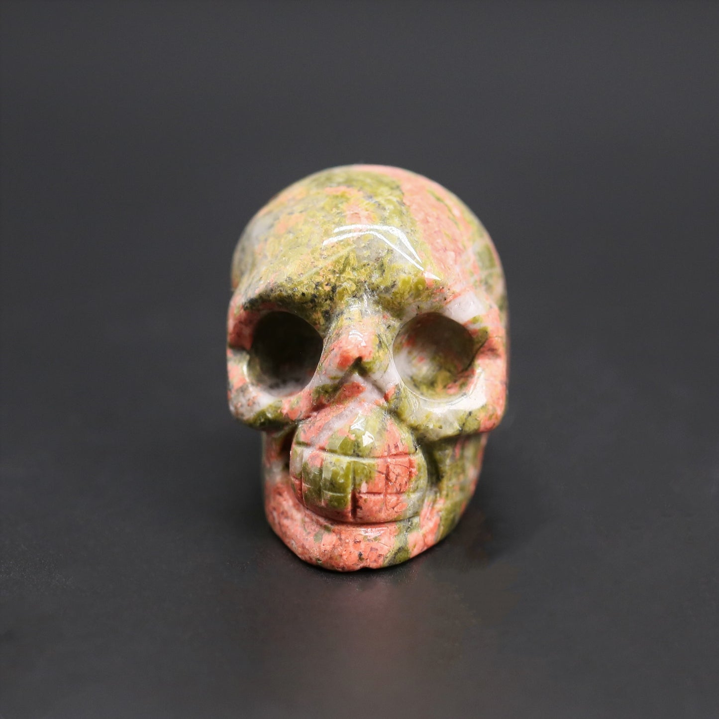 Unakite skull