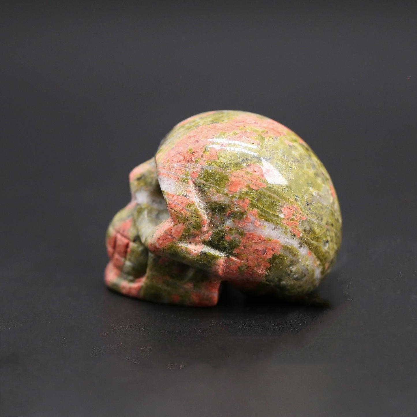 Unakite skull