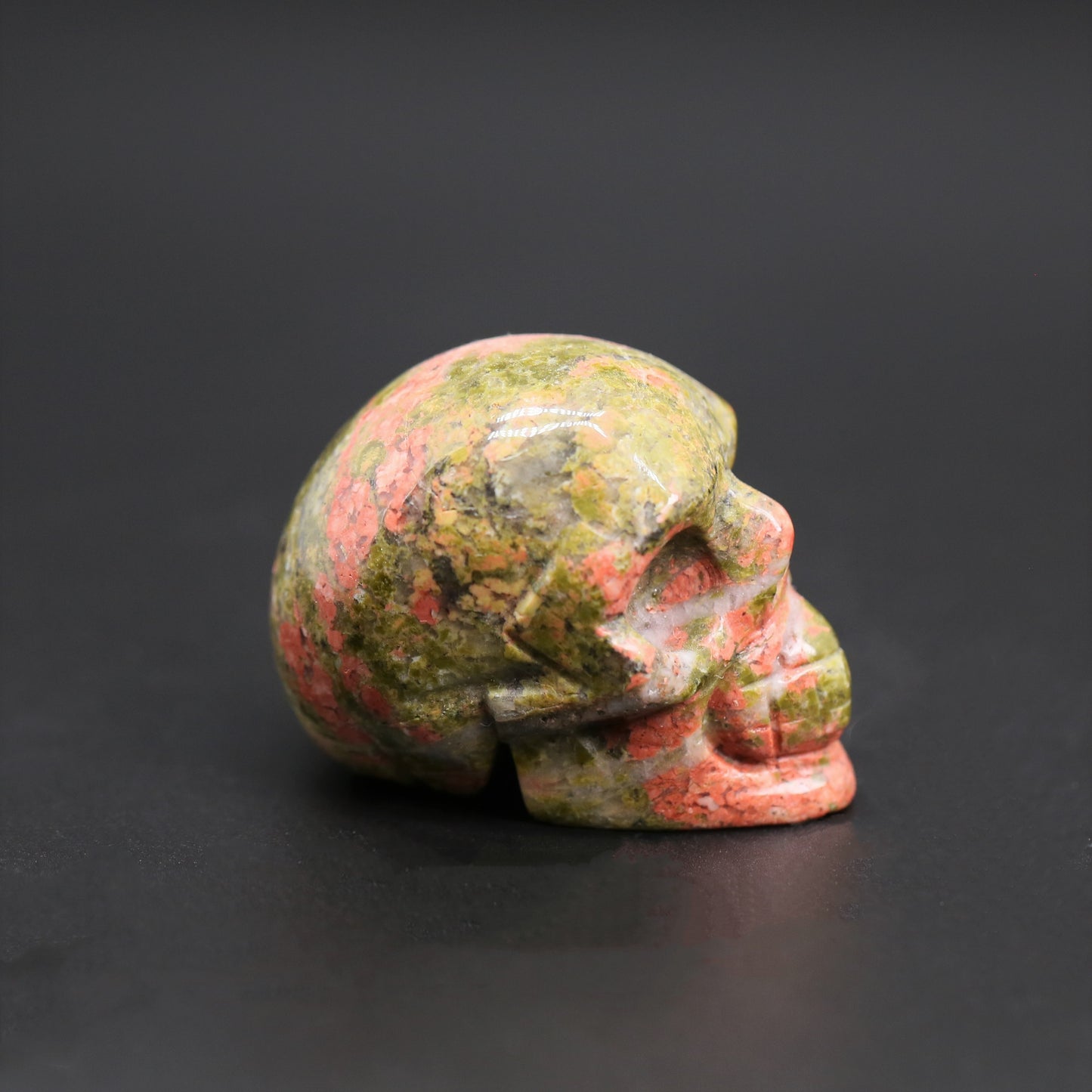 Unakite skull