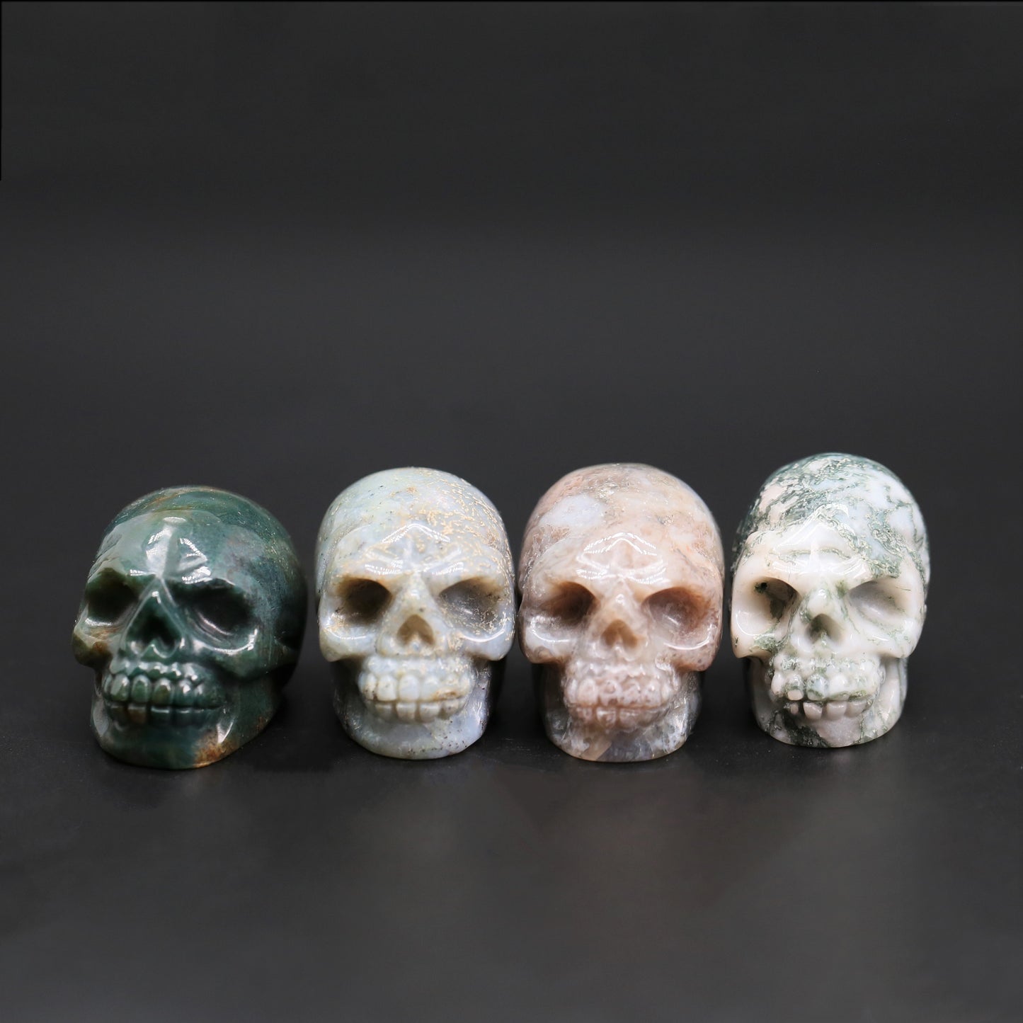 Moss agate small skull