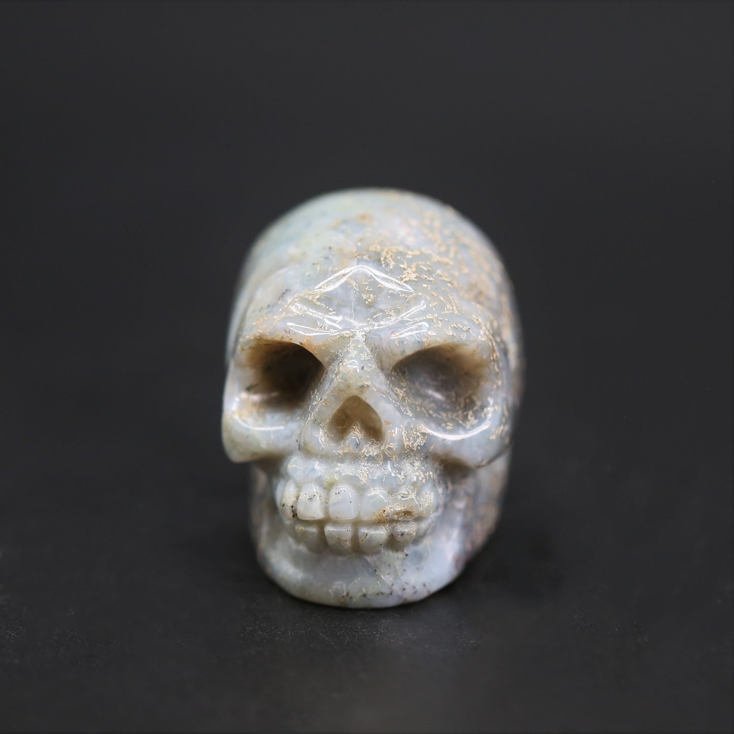 Moss agate small skull