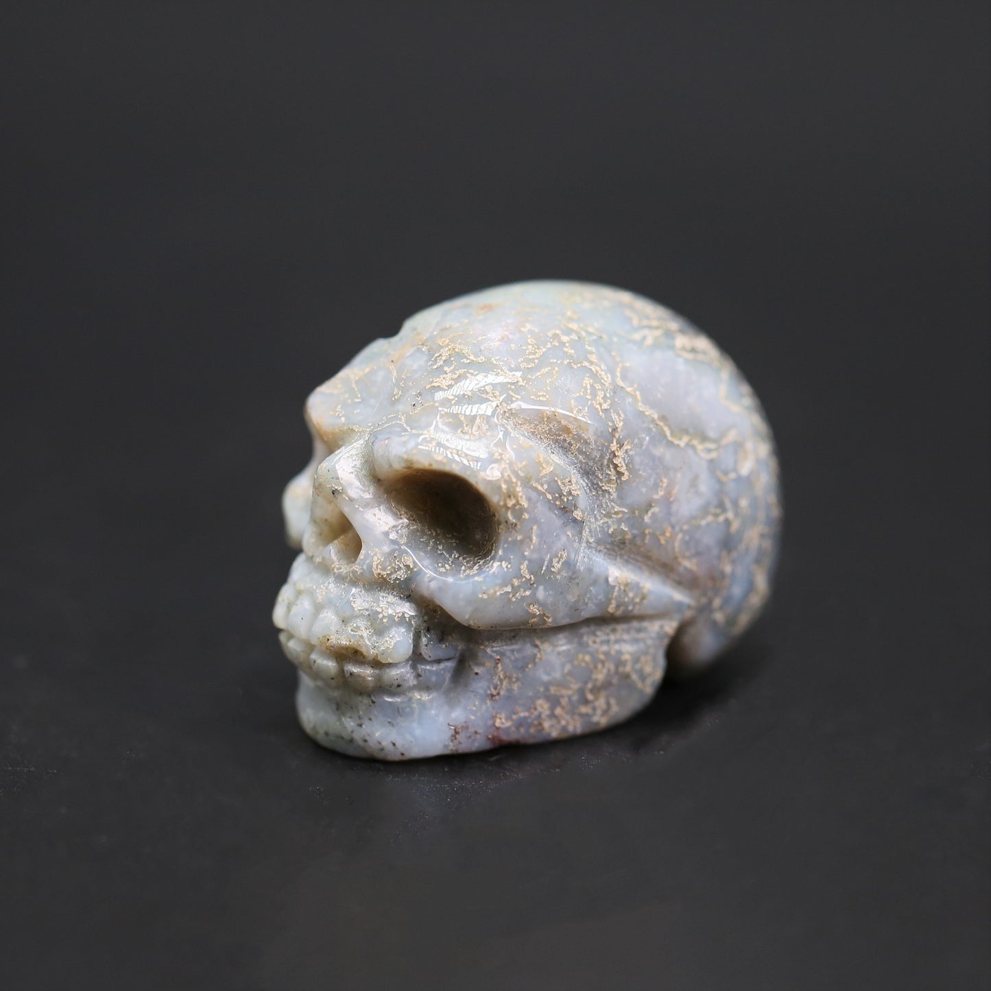 Moss agate small skull