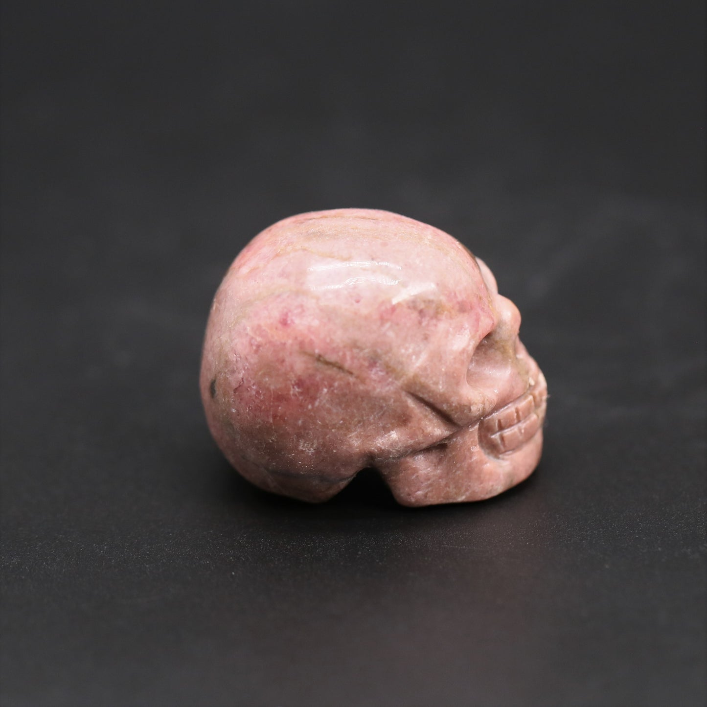 Rhodonite small skull