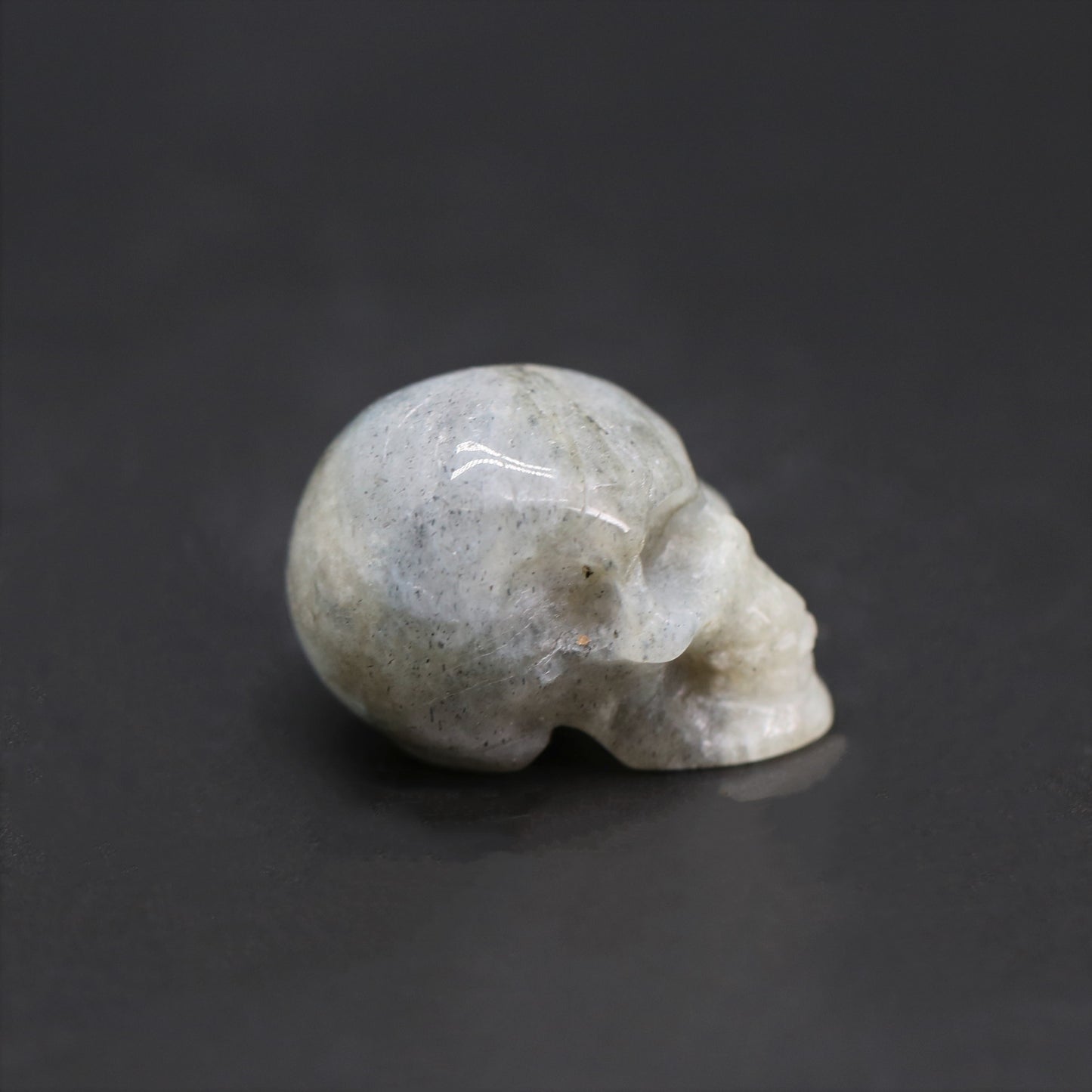 Labrodorite small skull